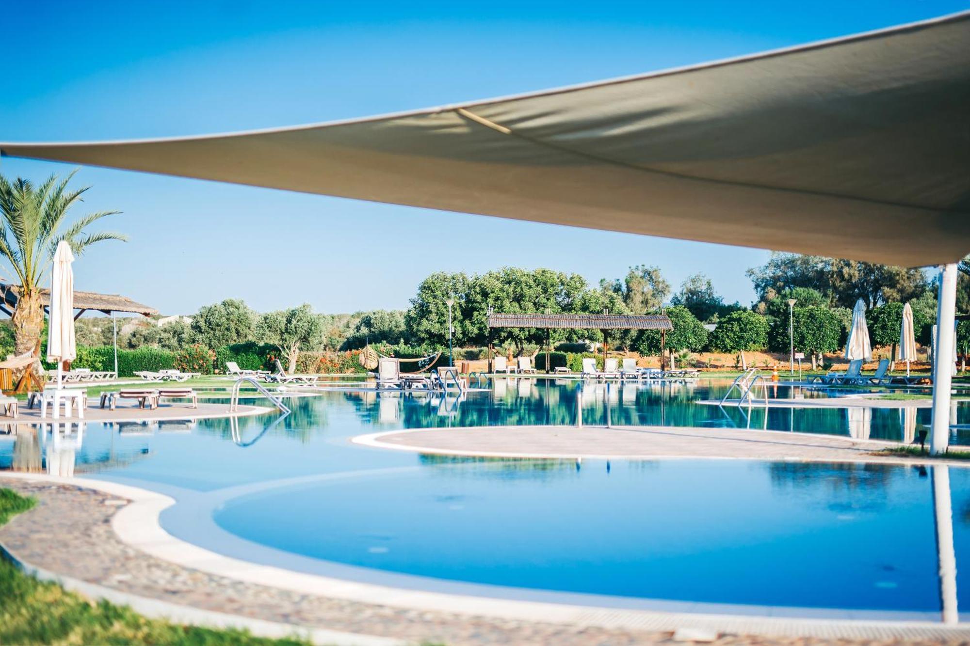 Premium Sun Apartment Vokolidha Bagian luar foto