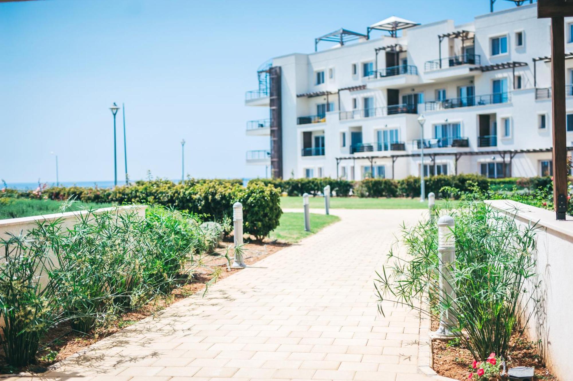 Premium Sun Apartment Vokolidha Bagian luar foto