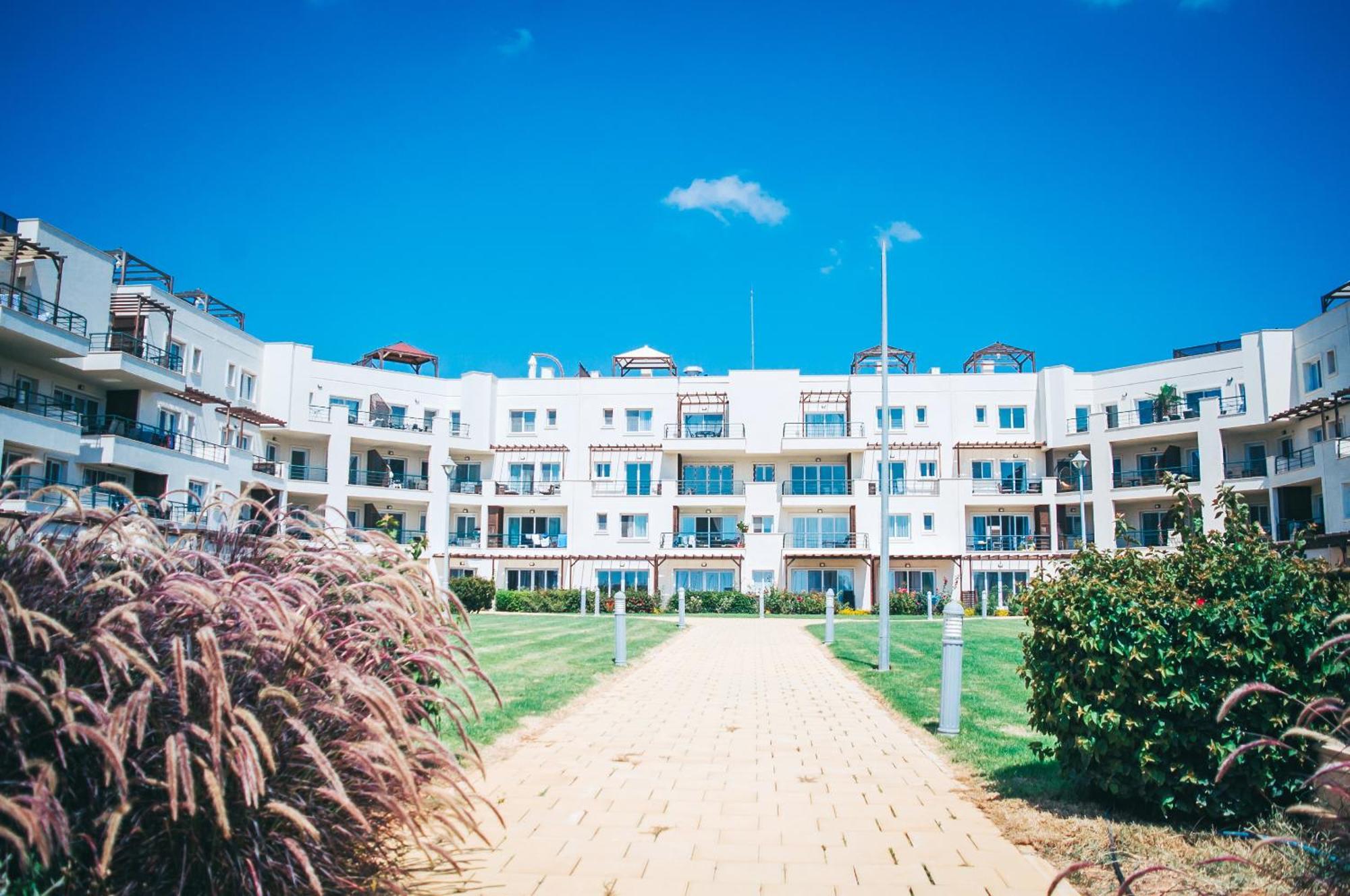 Premium Sun Apartment Vokolidha Bagian luar foto