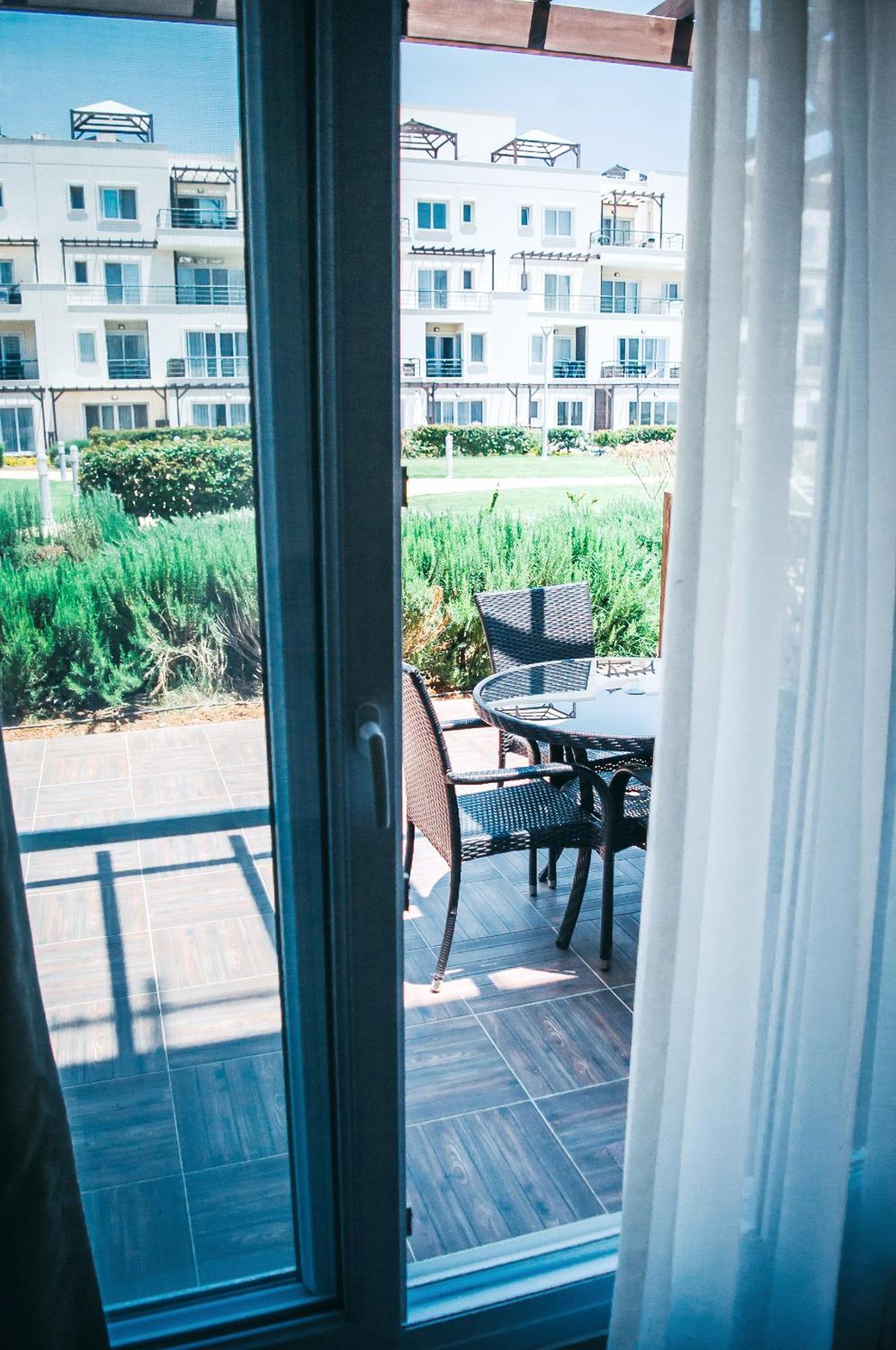 Premium Sun Apartment Vokolidha Bagian luar foto